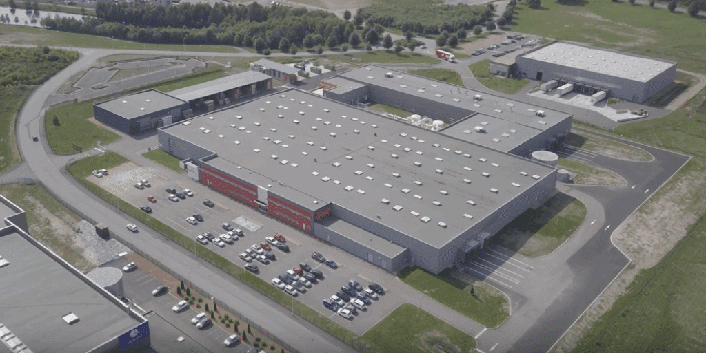 vue aérienne de l'usine polytech